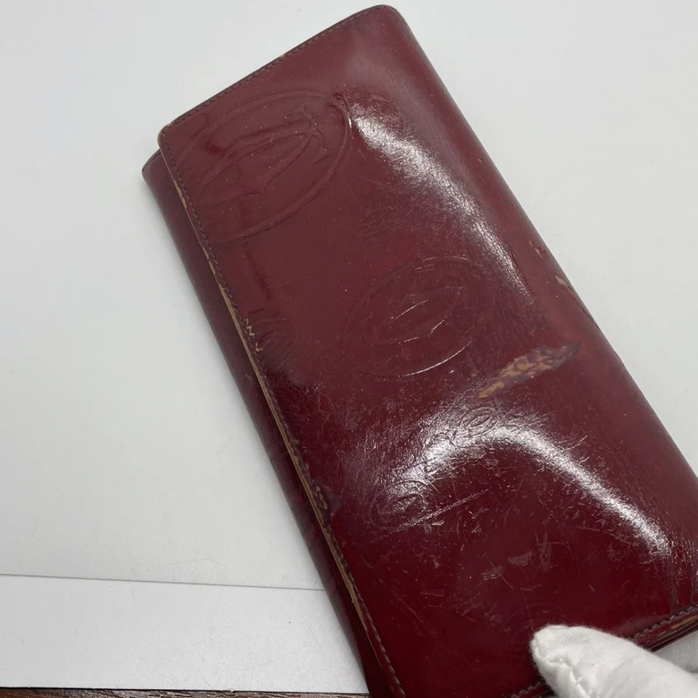Authentic Wallet Cartier Patent Leather Clasp style